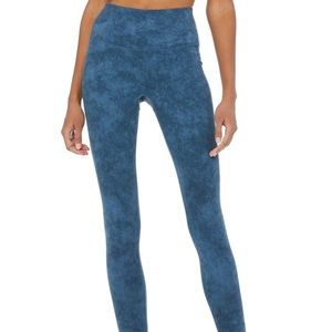 Alo High Waist Airbrush Legging Indigo Wash XS